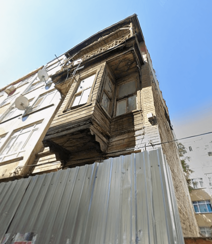 BAKIRKÖY CEVİZLİK KAGİR EV